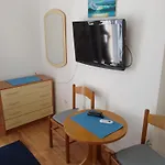 Laura - Mljet Sobra