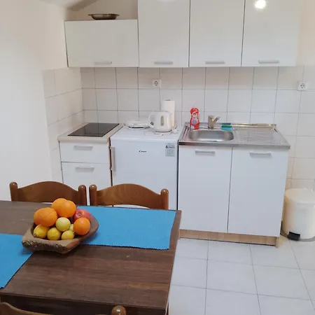 Laura - Mljet * Sobra