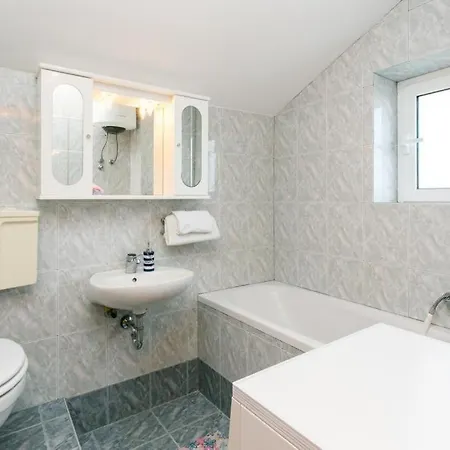 Laura - Mljet Διαμέρισμα