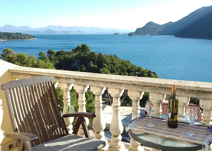 Laura - Mljet * Sobra